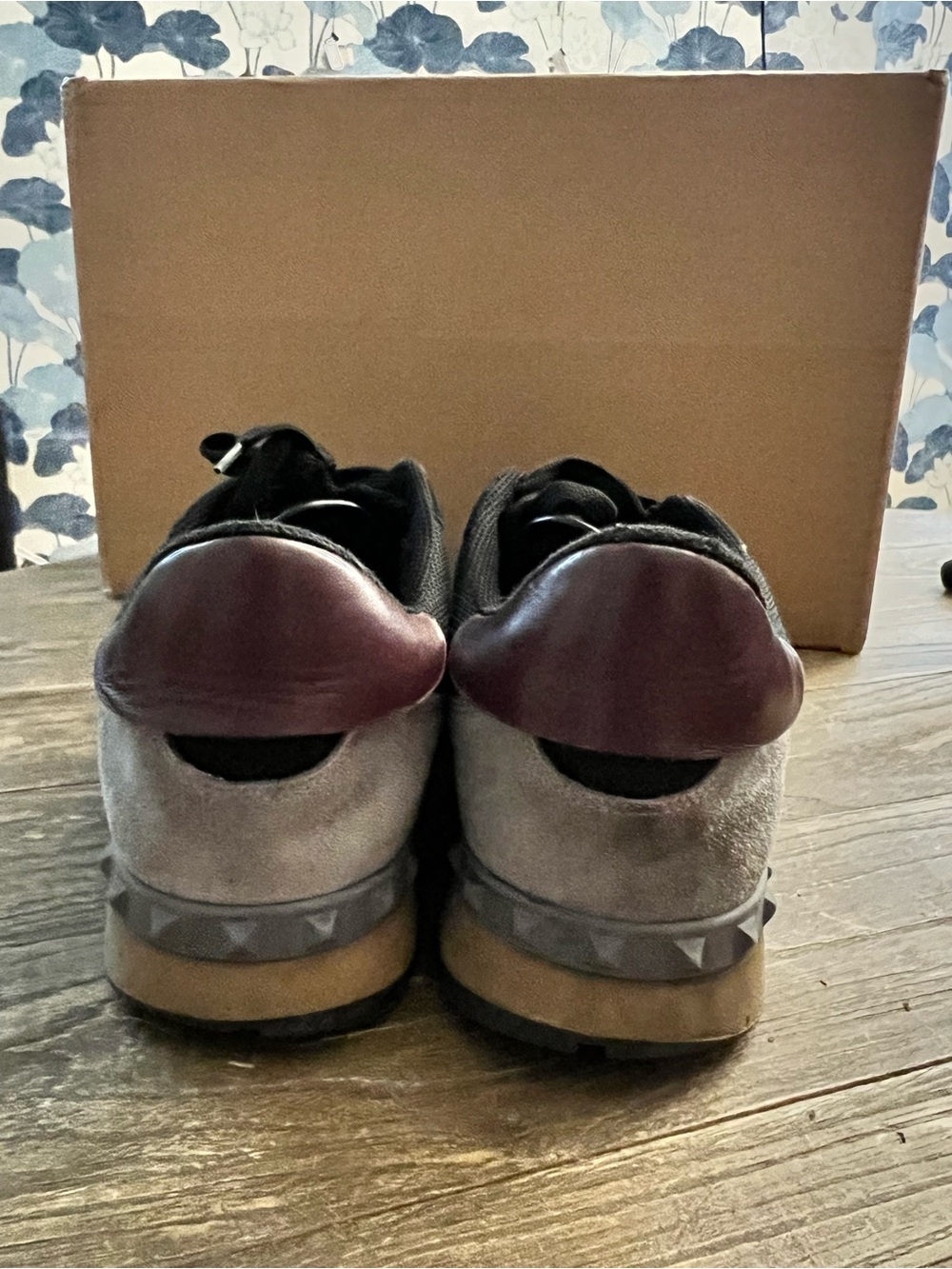 Valentino Garavani Rockrunner Mesh Sneakers w Brown Gum Midsole - Picture 3 of 7